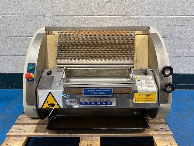 Tekno 30" French Stick Moulder