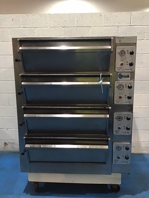 Tom Chandley 8 Tray (18" x 30" Trays) Deck Oven