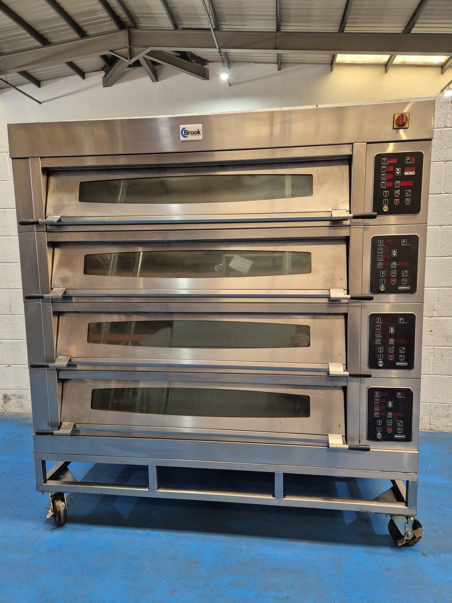 Mono 12 Tray (18" x 30" Trays) Deck Oven