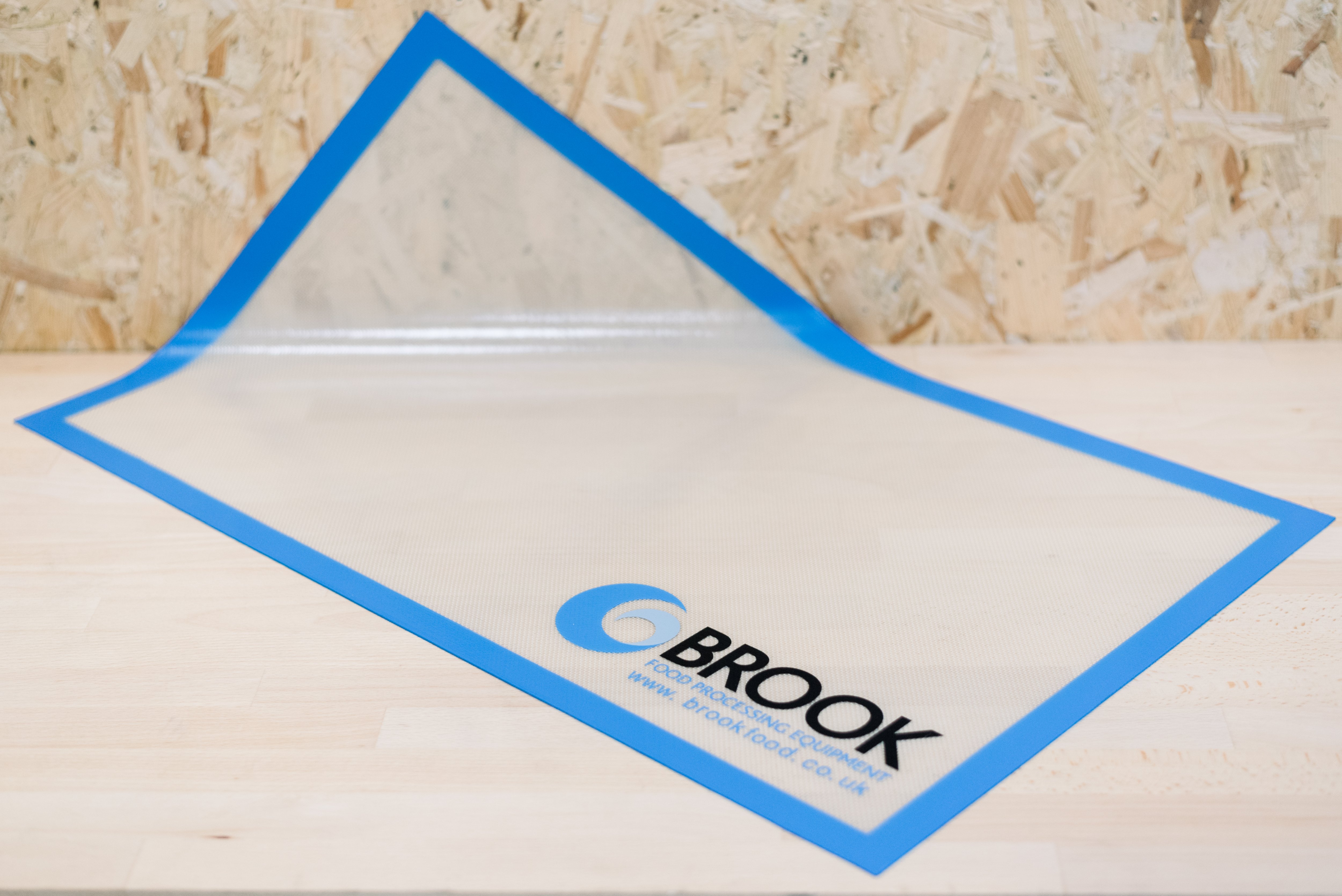 Brook Food 18" x 30" Silicone Mats