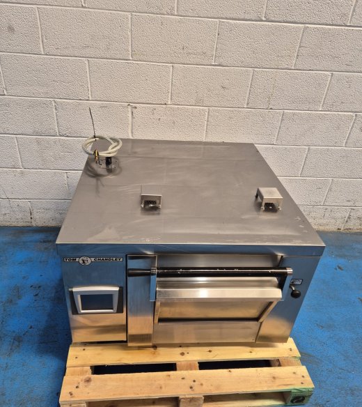 Tom Chandley 1 Tray ( 18" x 30") Pass Through Deck Oven