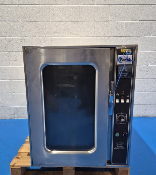 APV 7 Tray (18" x 30") Bake Off Convection Oven