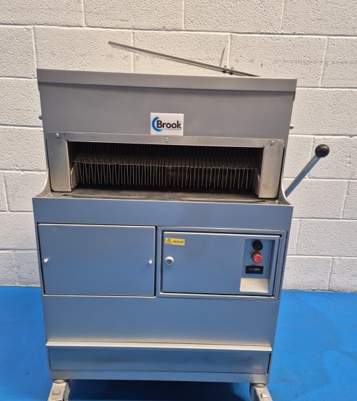 Dowson Dual Thickness Bread Slicer