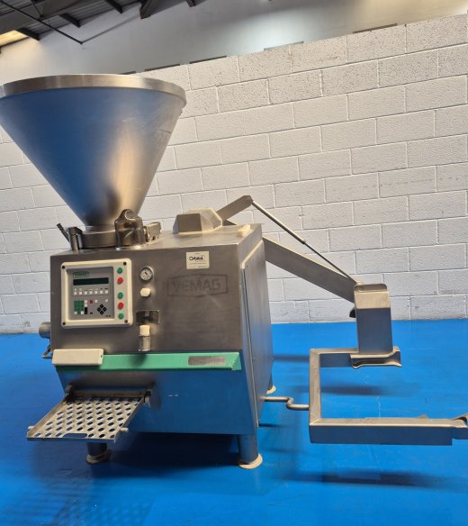 Vemag Vacuum Filler With Tote Bin Lifter
