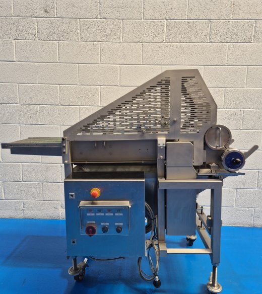 Vemag Waterwheel Multi Outlet Onto Mesh Conveyor