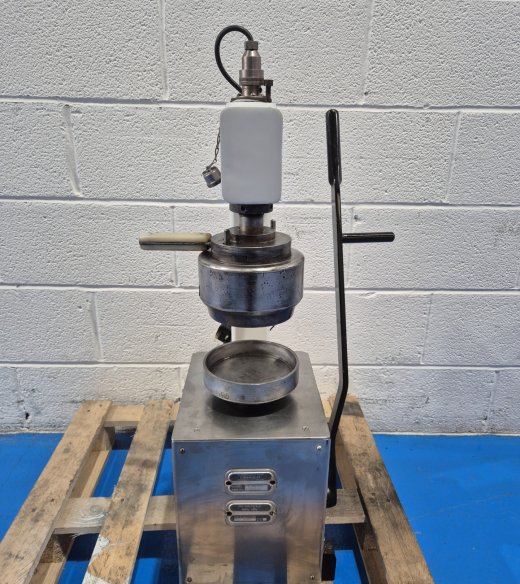 Stream Line Hand Pie Machine With Large Pie Die