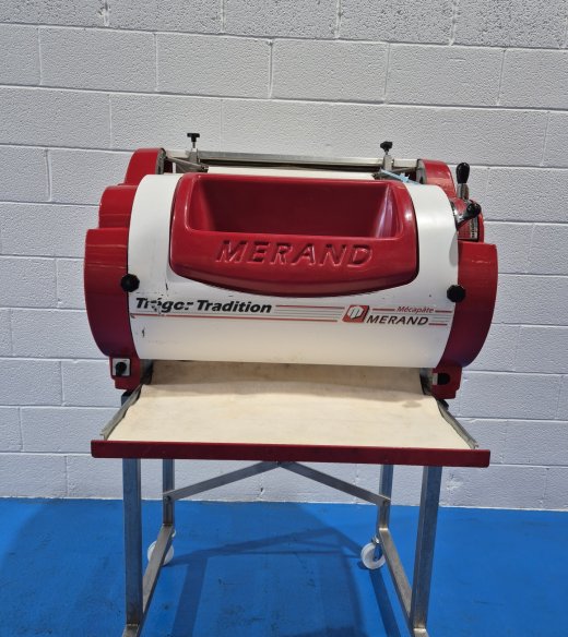 Merand Traditional Baguette Moulder