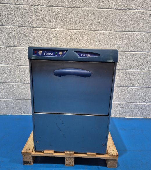 Classic Duo 750 Under-counter Glass Washer 
