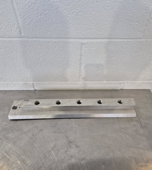 Polin 5 Across Template Fixed Outlet