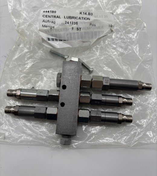 Artezan Calabraya Divider Oil Manifold 