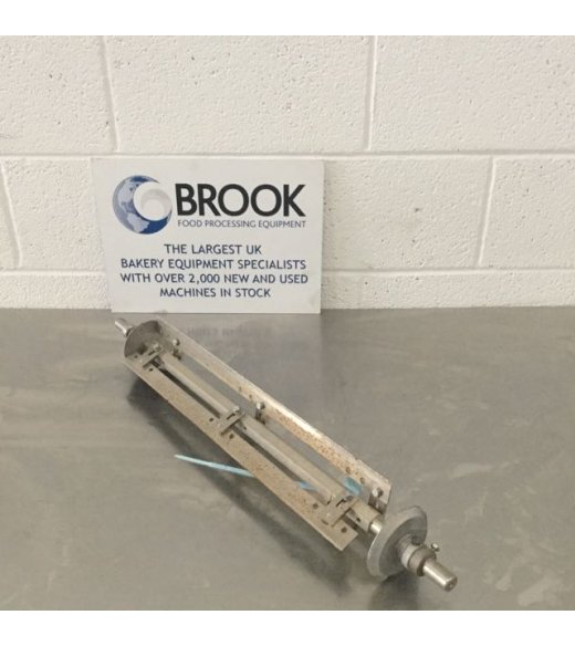 mtu3nti5oty0nw0452295 cdv photo 054 w520 h584